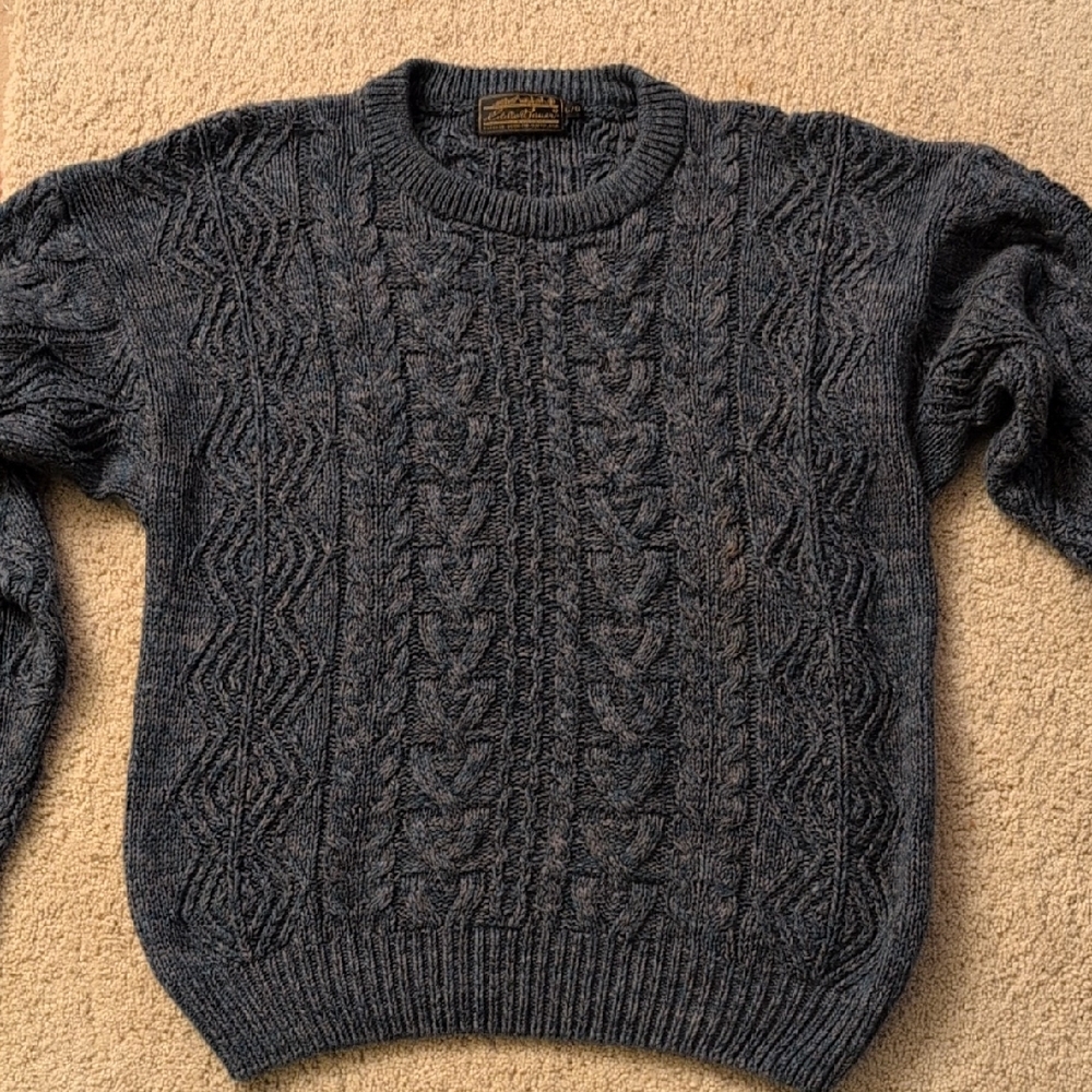 Men's Gray Cable Knit Sweater